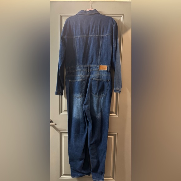 Nasty Gal Classic Blue Denim Jumpsuit - Picture 3 of 5